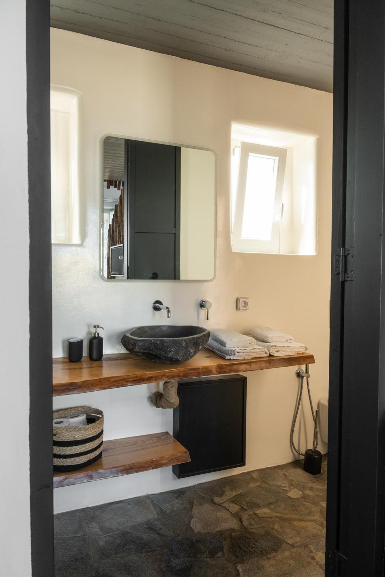 Apartamento Panda Art Ano Mera